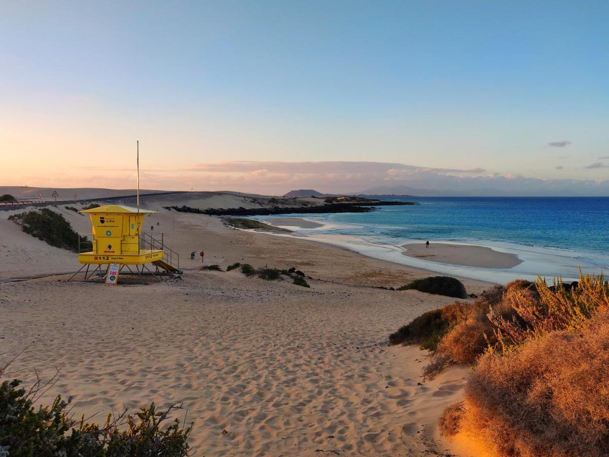 Appartement Oasis Tamarindo Poppins Pool E Terrace à Corralejo Extérieur photo