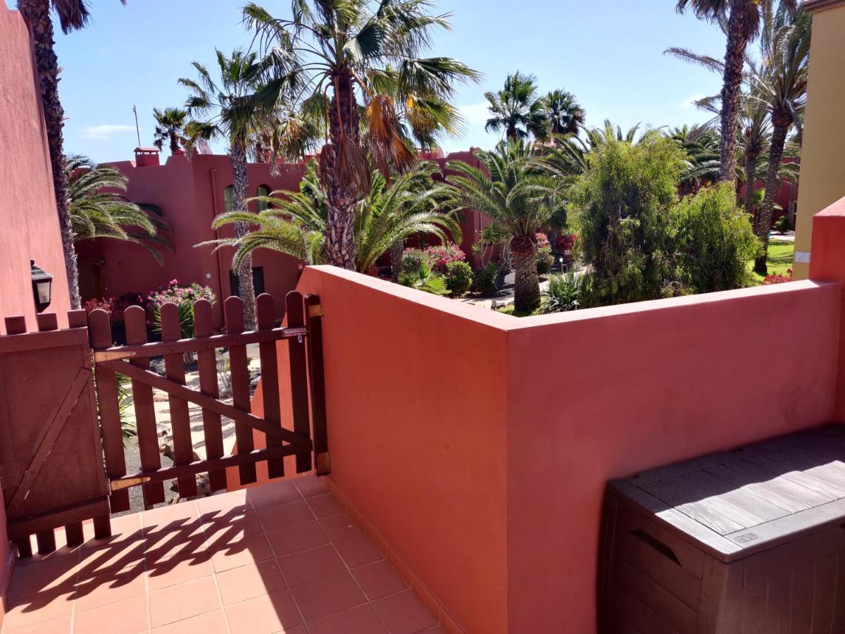 Appartement Oasis Tamarindo Poppins Pool E Terrace à Corralejo Extérieur photo